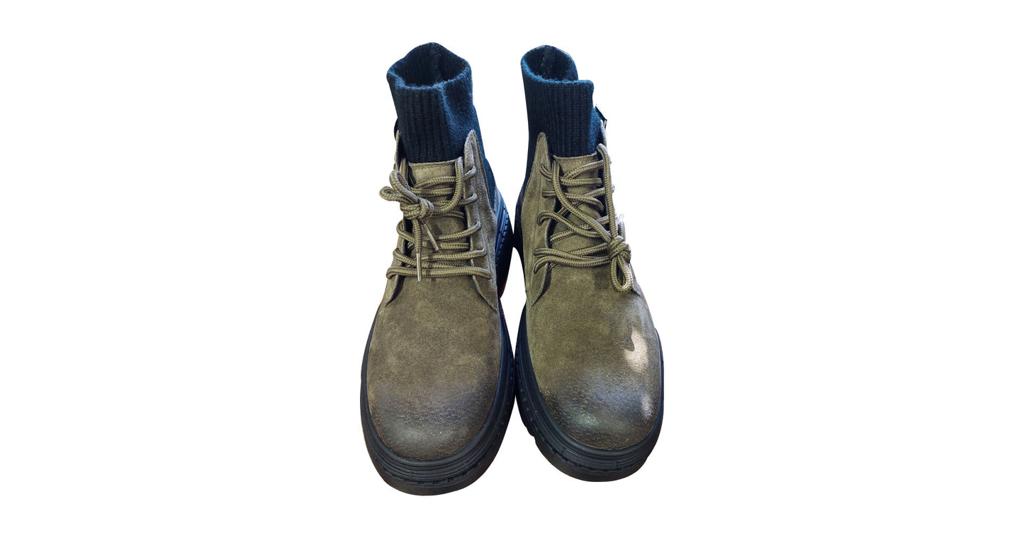 brown-suede-boots-new image 1