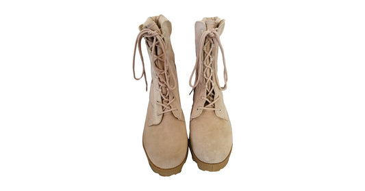 beige-hiking-boots image 1
