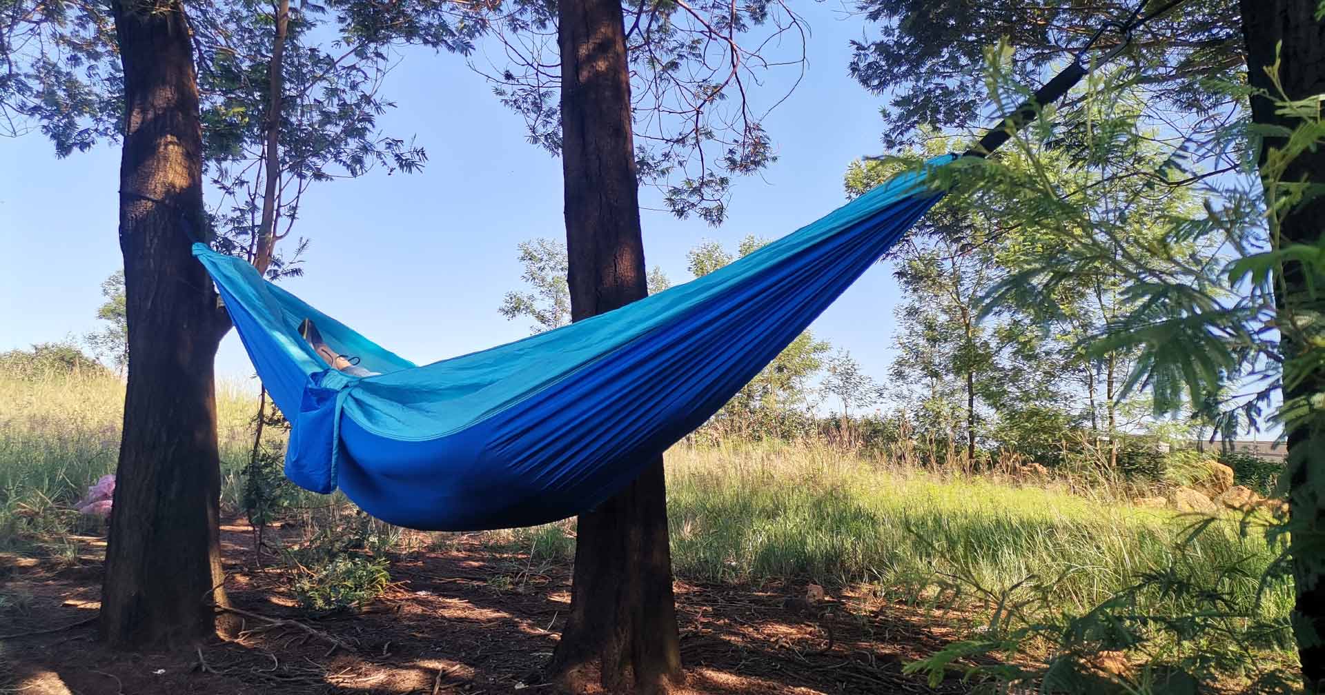 blue-hammock-with-straps-new image 3