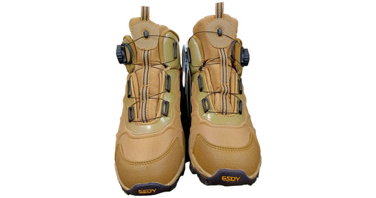 beige-hiking-sneakers image 1